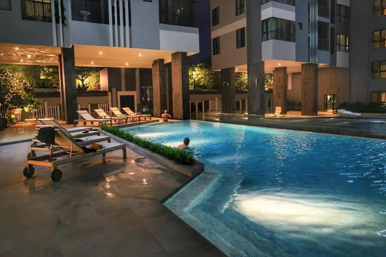 Апартаменти Great Location With Infinity Pool -Central Паттая Екстер'єр фото